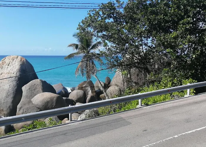 Caranavilla * Anse Etoile